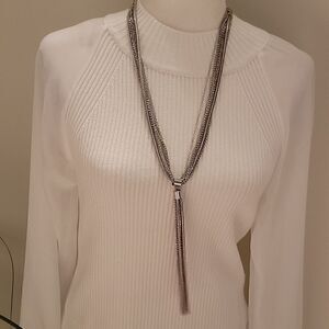 NWT INC necklace 